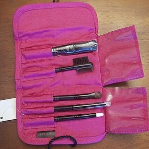 NWOT Sephora Mini Brush Set